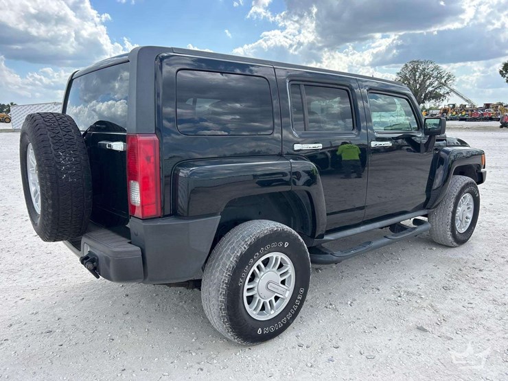2009-hummer-h3-image-3
