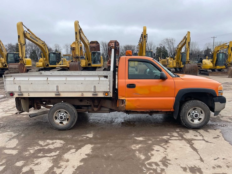 #4043-•-2002-gmc-250-(has-wi-title)-image-4
