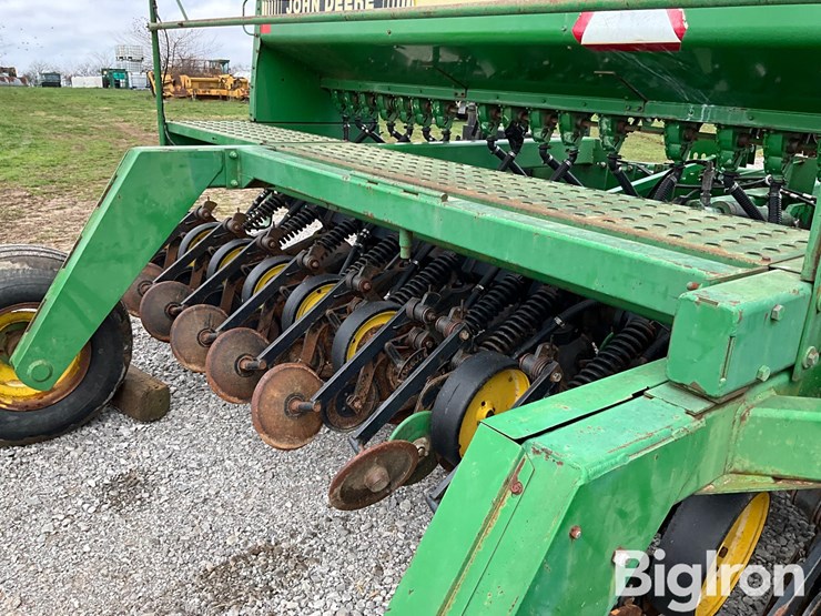 john-deere-750-image-14