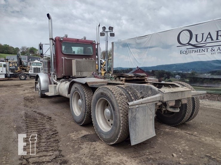 2005-peterbilt-379-image-42