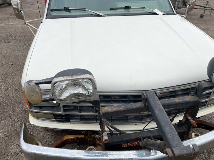 1993-chevrolet-3500-image-12