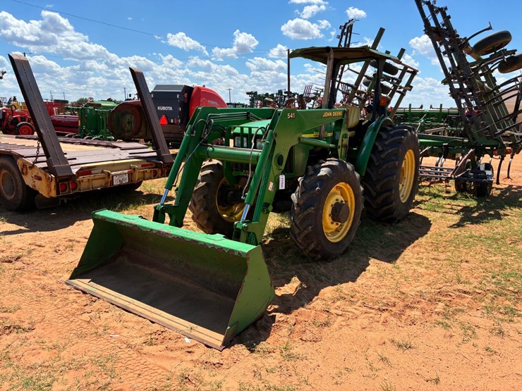 2004-john-deere-5420-image-1
