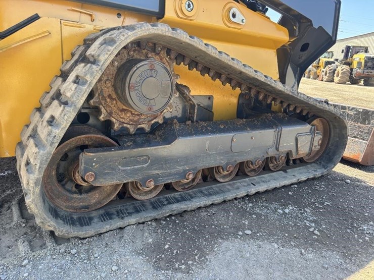 deere-333g-image-17