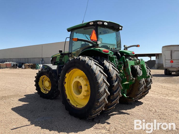 john-deere-6215r-image-7
