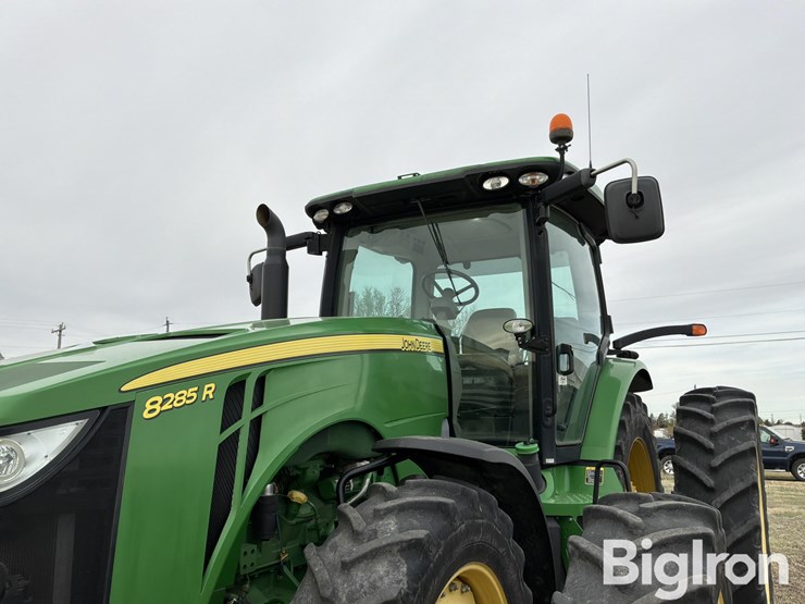 2013-john-deere-8285r-image-9