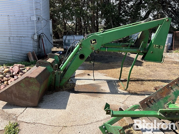 john-deere-158-image-4
