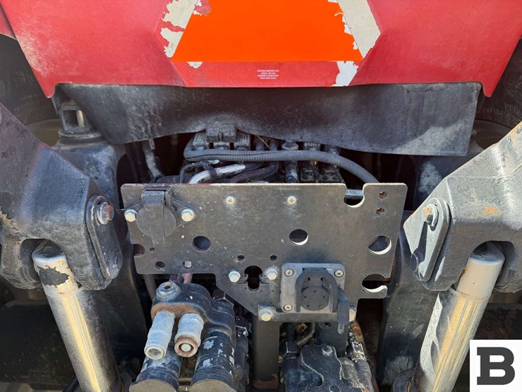 2015-case-ih-magnum-310-image-69