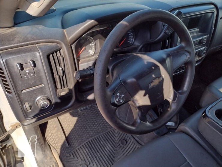 2016-chevrolet-2500hd-image-11