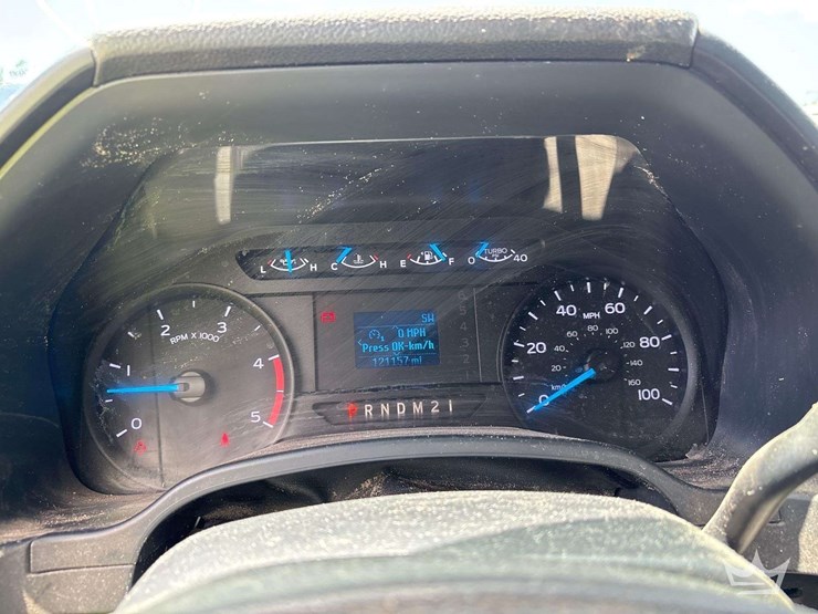 2017-ford-f350-image-18