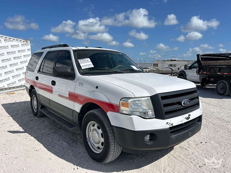 2014-ford-expedition-image-2