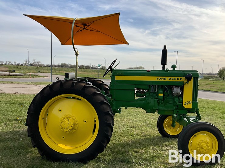 1957-john-deere-420-image-4
