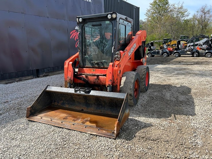 2018-kubota-ssv75-image-8