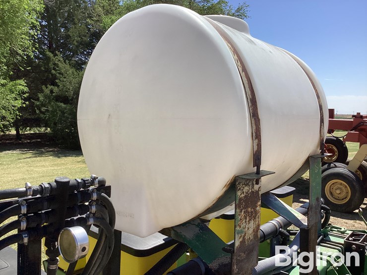 john-deere-7300-image-11
