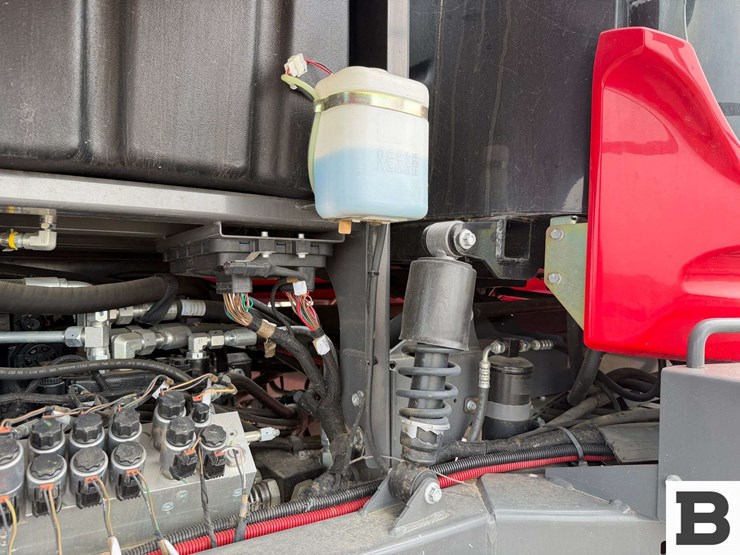 2019-massey-ferguson-wr9970-image-49