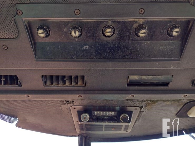 1980-john-deere-4440h-image-13