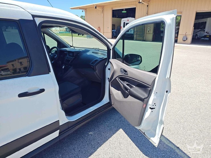 2019-ford-transit-connect-image-20