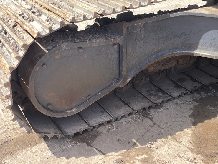 komatsu-pc308-image-32