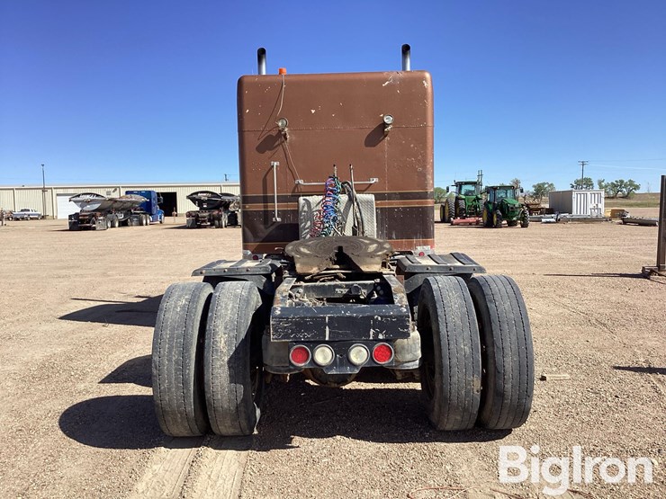 1994-peterbilt-379-image-6