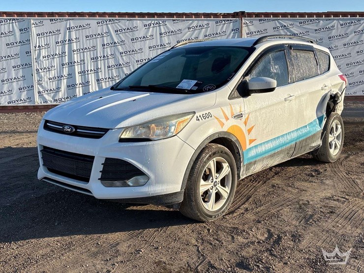 2016-ford-escape-image-1