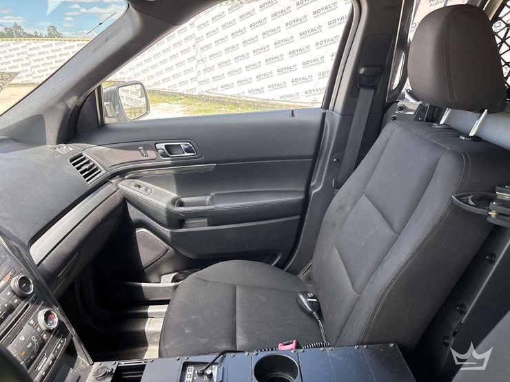 2017-ford-explorer-image-20