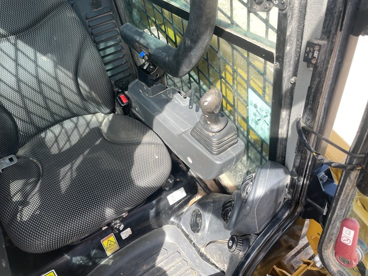 #4052-•-2021-cat-rubber-track-skid-steer-image-42
