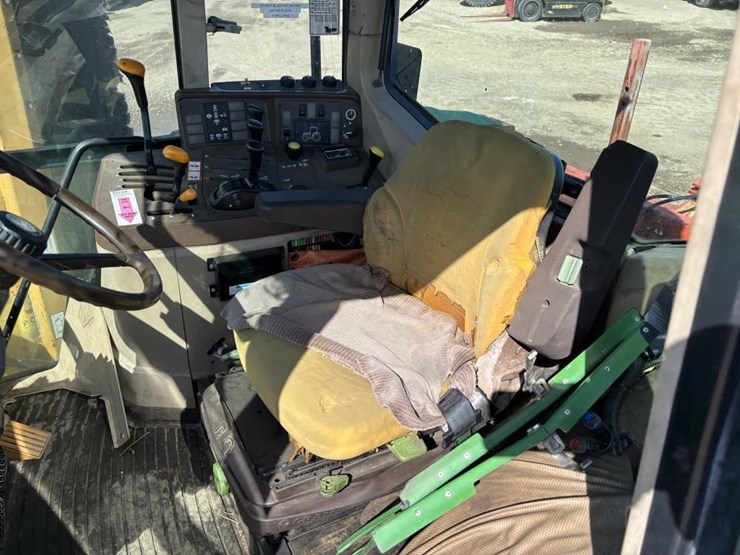 john-deere-6410-image-35
