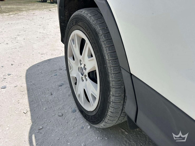 2015-ford-escape-image-26