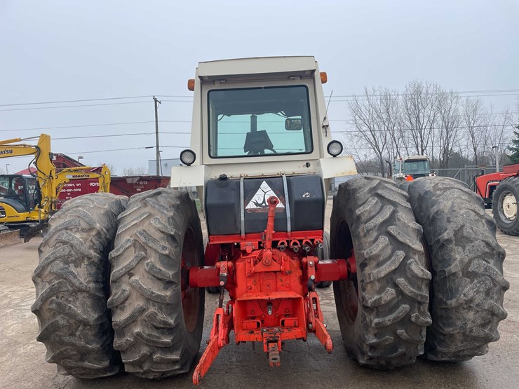 #4064-•-case-1370-tractor-image-20