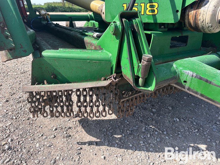 john-deere-1518-image-16