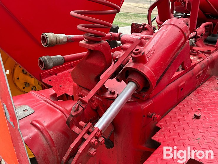 1951-massey-ferguson-30-image-11