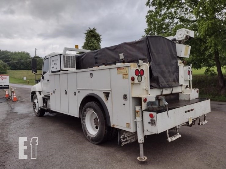 2015-hino-338-image-48