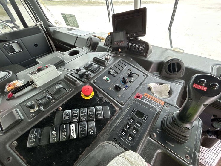 2018-autocar-xpeditor-image-14
