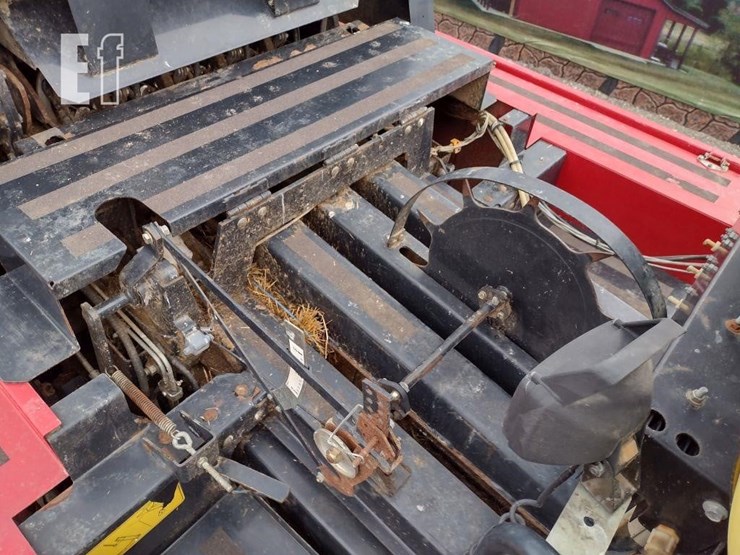 new-holland-bb940-image-39