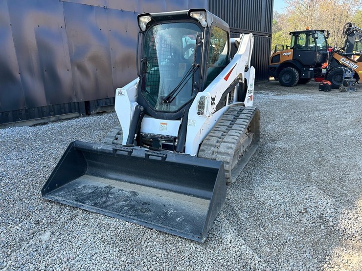 2017-bobcat-t590-image-8