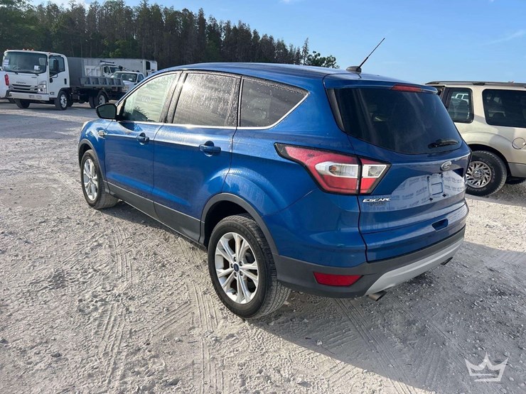 2017-ford-escape-image-4