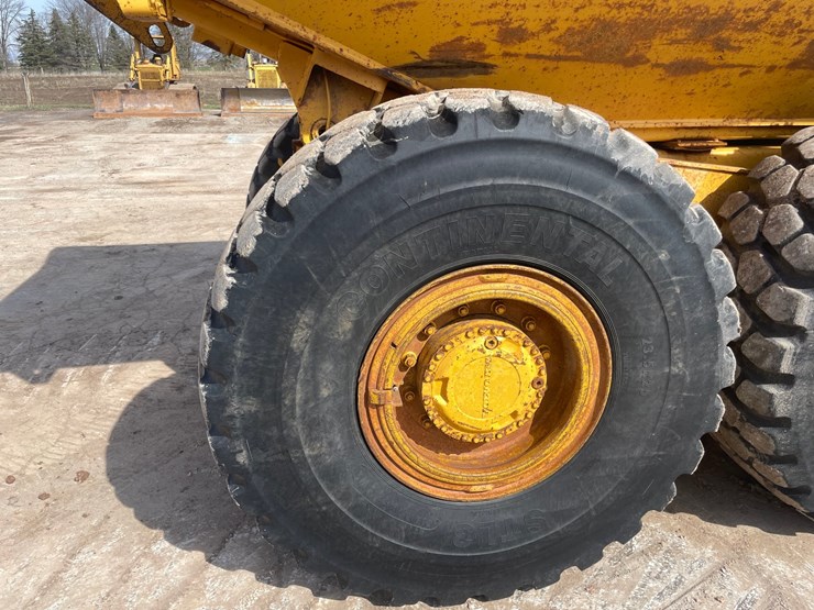 volvo-a25-image-23