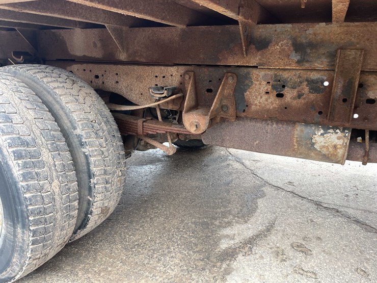 2006-ford-f450-xl-image-24