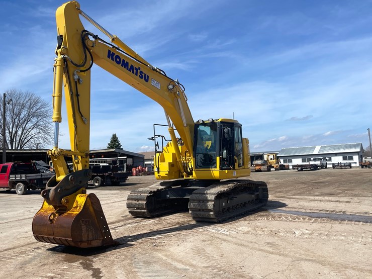 2022-komatsu-pc238us-lc-11-image-1