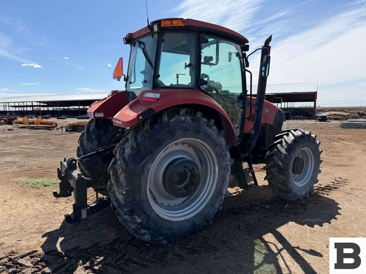 case-ih-farmall-105u-image-6