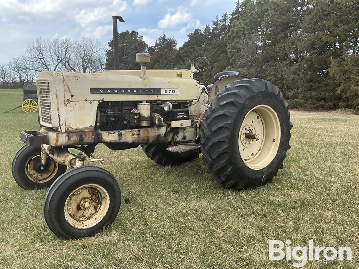 1959-cockshutt-570-image-1