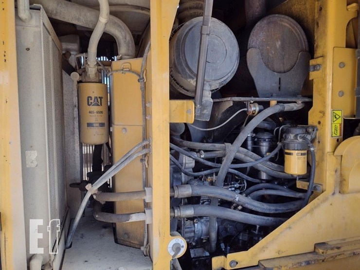 2006-caterpillar-930g-image-24
