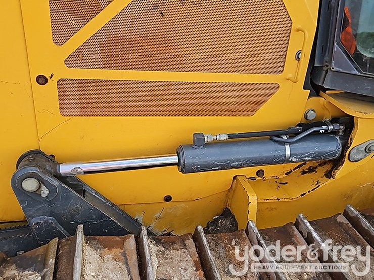 deere-450k-image-18