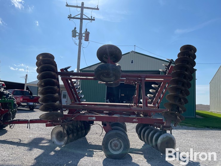 case-ih-3900-image-8