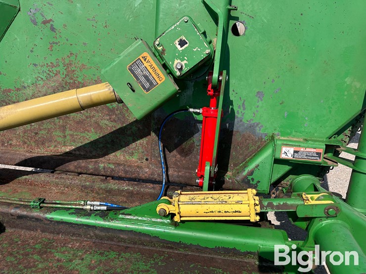 john-deere-1518-image-12
