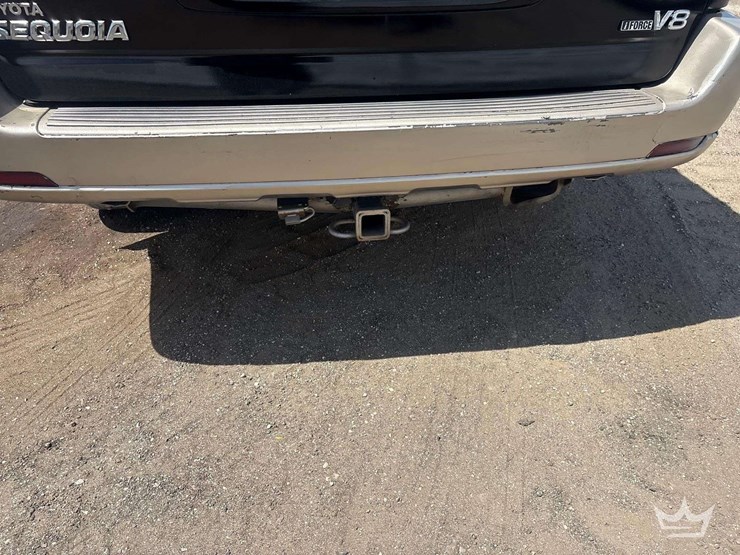 2003-toyota-sequoia-image-4