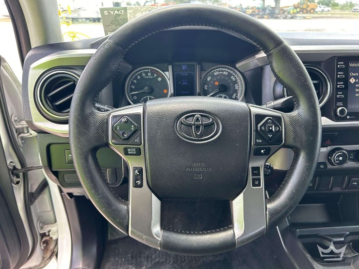 2020-toyota-tacoma-image-19