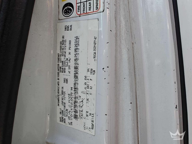 2017-ford-e450-image-6