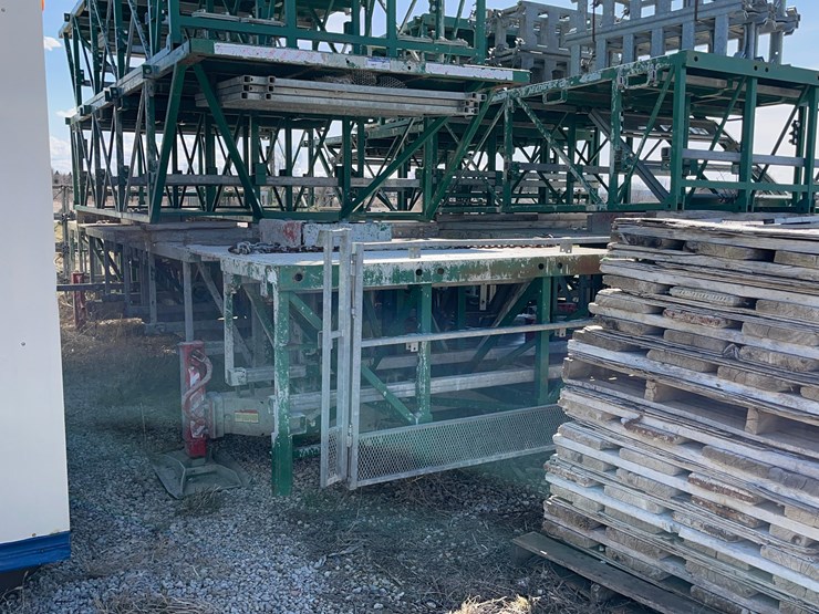 2--hydro-mobile-mast-climbing-work-platform-scaffolding-image-39