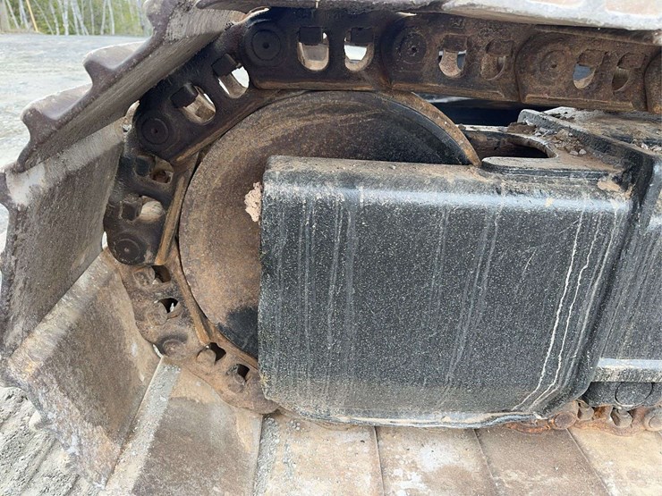 caterpillar-320l-image-10