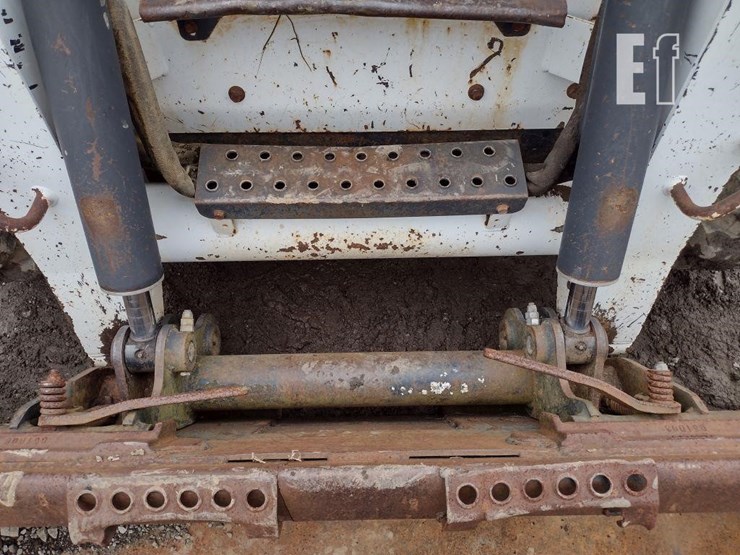 2007-bobcat-s250-image-21